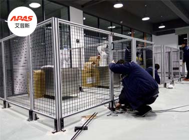 工業(yè)鋁型材機(jī)器人領(lǐng)域的應(yīng)用